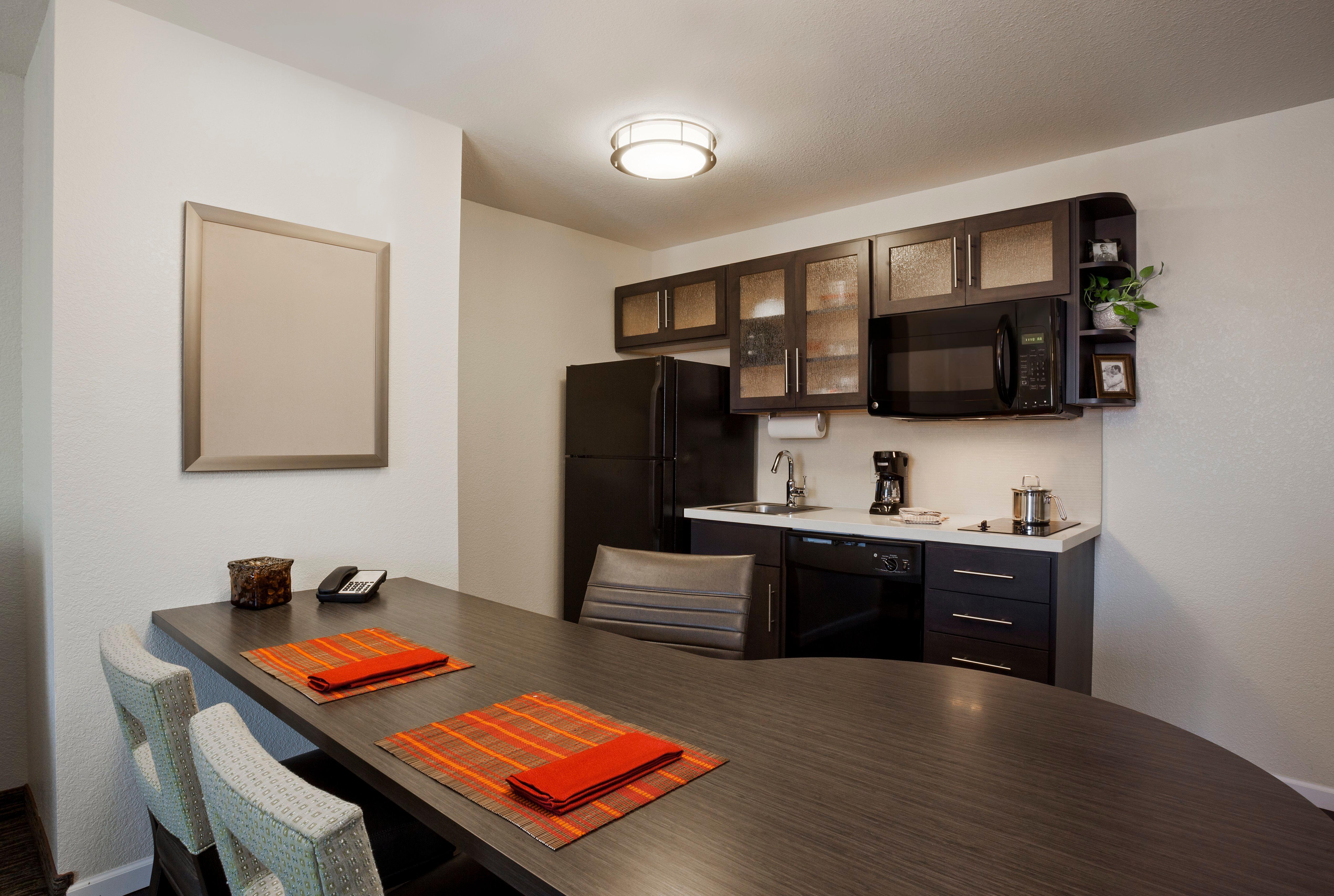 Candlewood Suites Denver North - Thornton By Ihg Zewnętrze zdjęcie