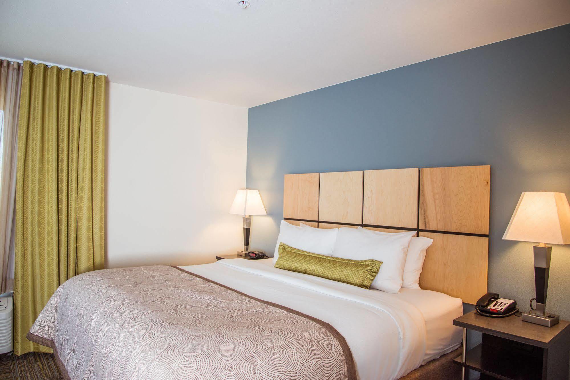 Candlewood Suites Denver North - Thornton By Ihg Zewnętrze zdjęcie